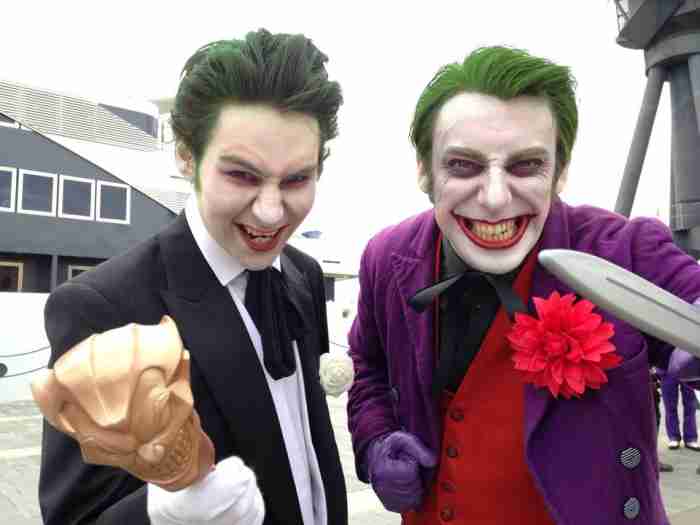 The Bat Family! Catwoman, Two Face, The Riddler and The Penguin (2)