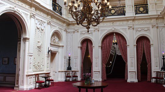 James-Bond-Tour-Outer-London-530-7