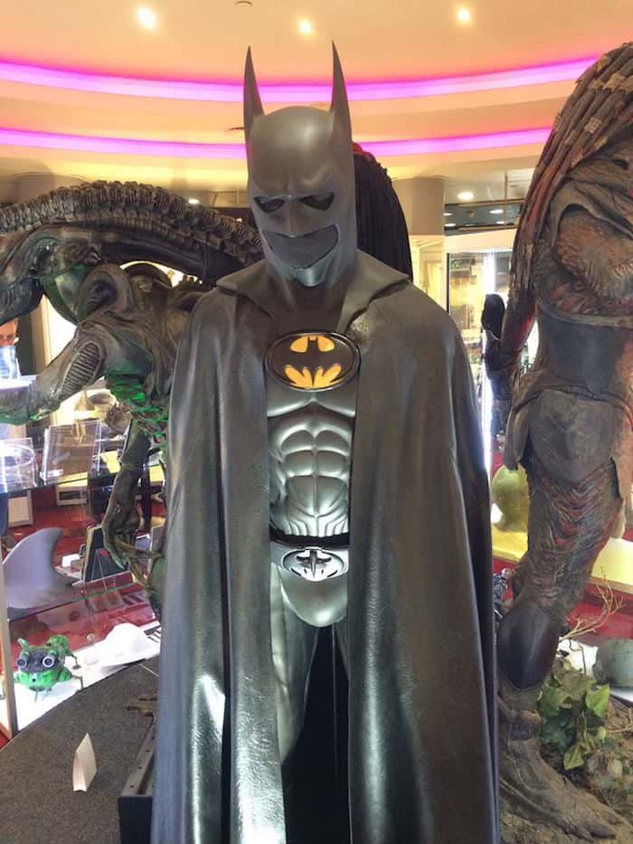 prop store live auction