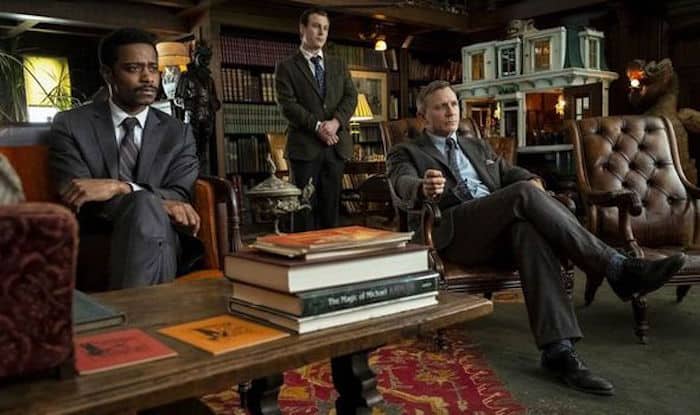 Knives Out Detectives