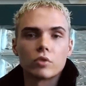 Don't F**k With Cats Review