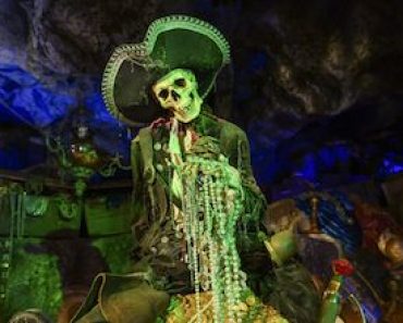 Pirates of the Carribbean Ride Disney