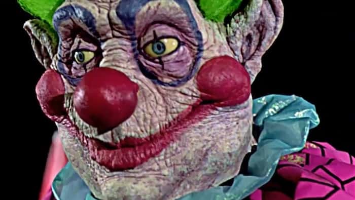 killer klowns from outer space scary movies on netflix