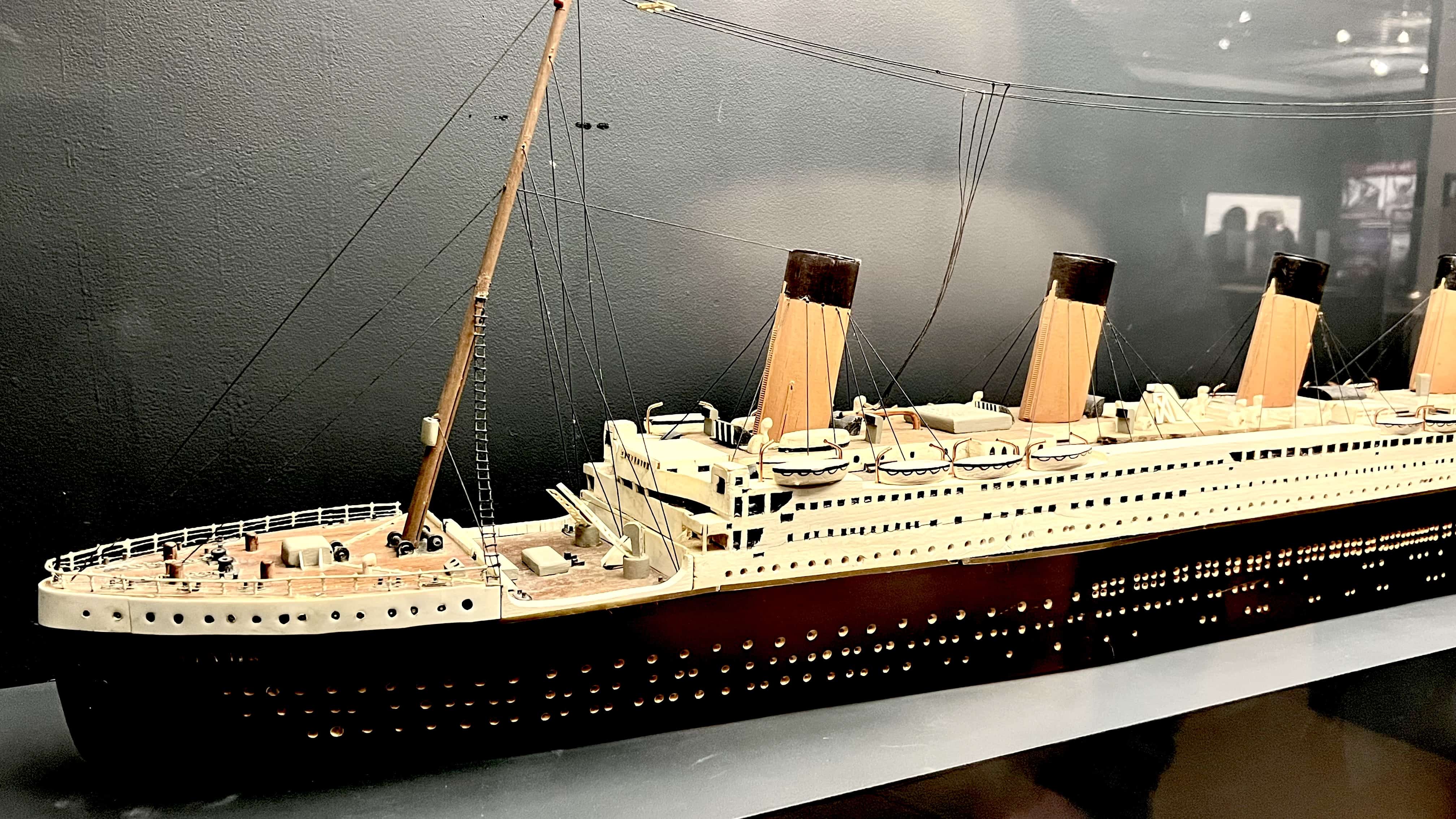 Titanic Model