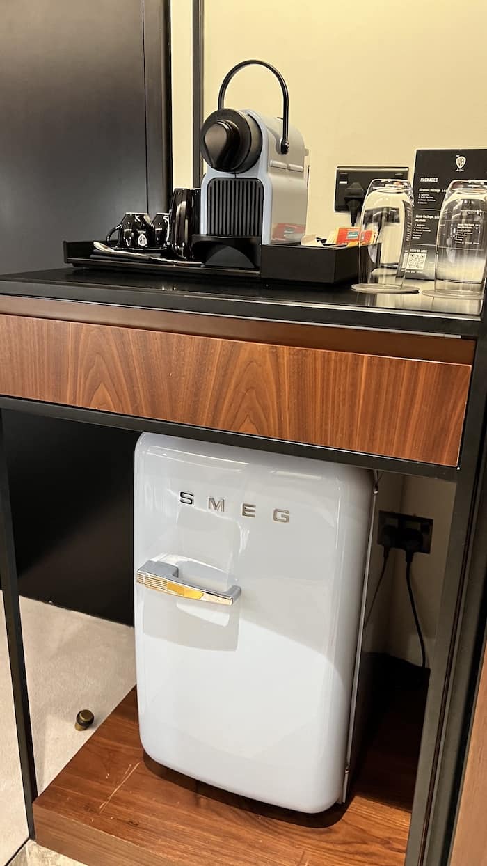 WB Hotel Abu Dhabi Room