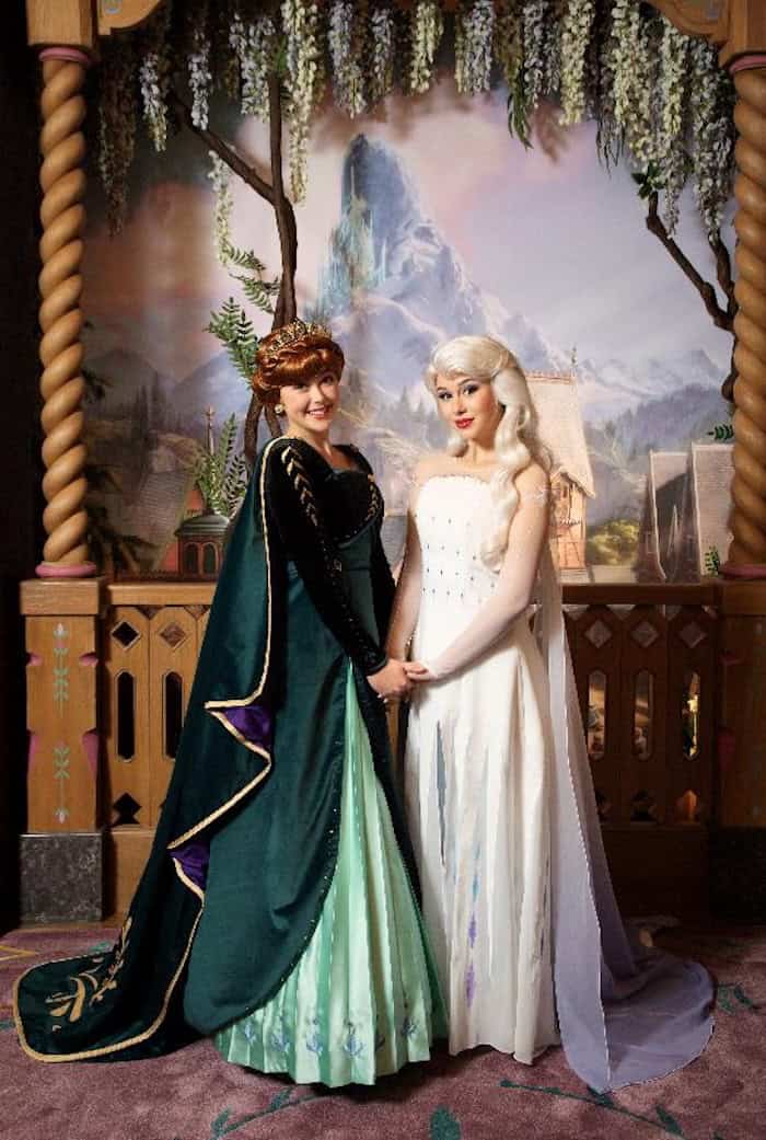 Disneyland Paris Frozen Characters