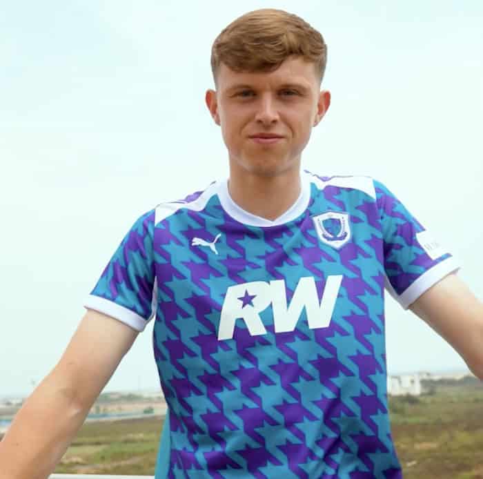 Port Vale Away Kit 